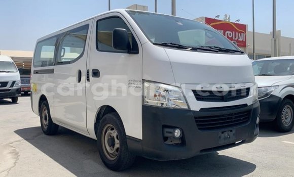 Ra Imported Mitsubishi Fuso funfun Ọkọ̀ akẹ́rù ńlá in Import - Dubai ni Ashanti Ra Imported Mitsubishi Fuso funfun Ọkọ̀ akẹ́rù ńlá in Import - Dubai ni Ashanti