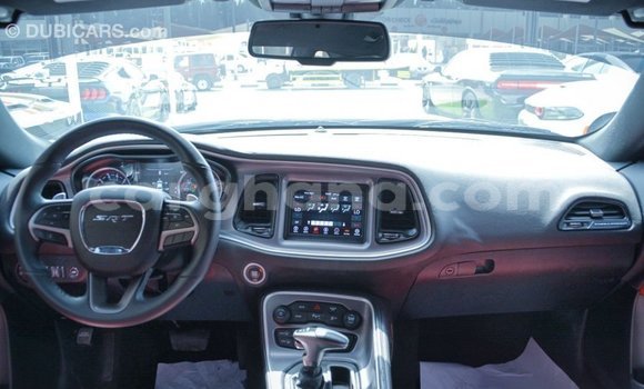 Sayi Imported Dodge Challenger White Mota in Import - Dubai a Ashanti Sayi Imported Dodge Challenger White Mota in Import - Dubai a Ashanti