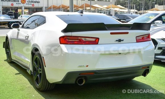 Sayi Imported Chevrolet Camaro White Mota in Import - Dubai a Ashanti Sayi Imported Chevrolet Camaro White Mota in Import - Dubai a Ashanti