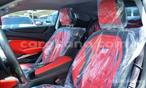 Sayi Imported Chevrolet Camaro White Mota in Import - Dubai a Ashanti Sayi Imported Chevrolet Camaro White Mota in Import - Dubai a Ashanti