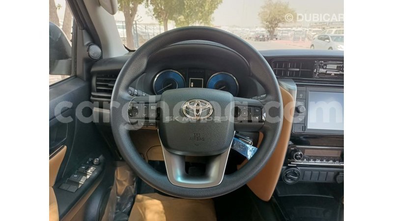 Big with watermark toyota fortuner ashanti import dubai 23625