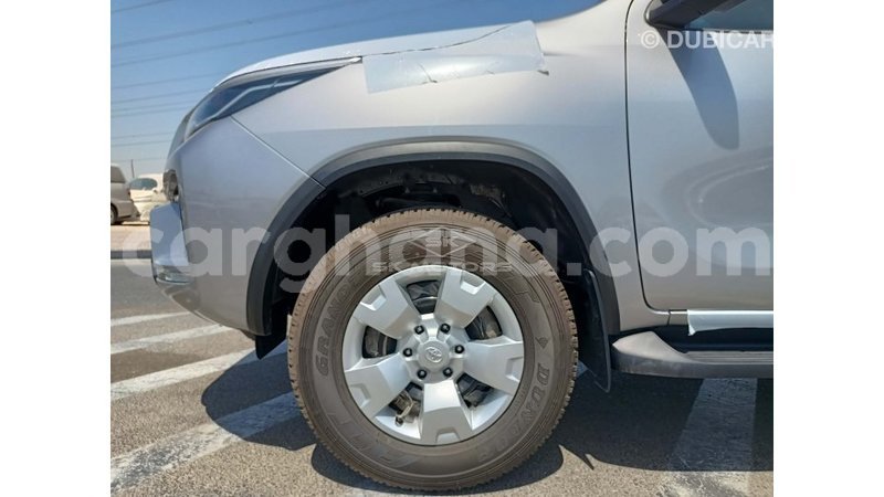 Big with watermark toyota fortuner ashanti import dubai 23625