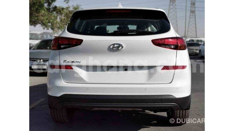 Big with watermark hyundai tucson ashanti import dubai 23637