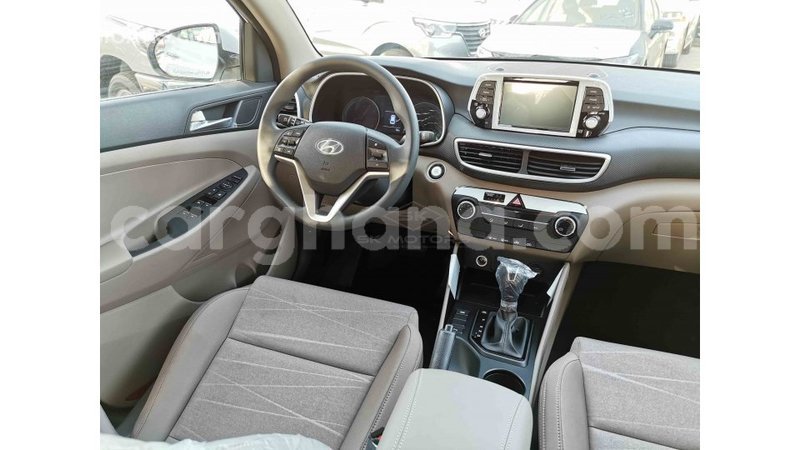 Big with watermark hyundai tucson ashanti import dubai 23637