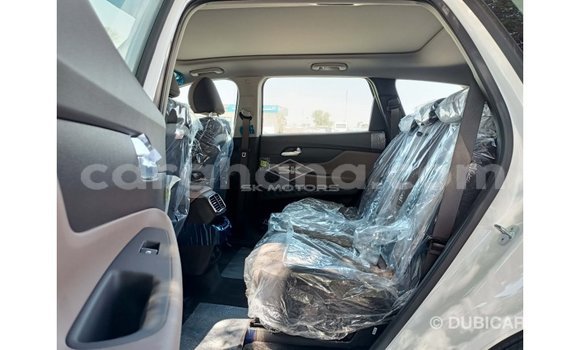 Ra Imported Hyundai Santa Fe funfun Ọkọ̀ in Import - Dubai ni Ashanti Ra Imported Hyundai Santa Fe funfun Ọkọ̀ in Import - Dubai ni Ashanti