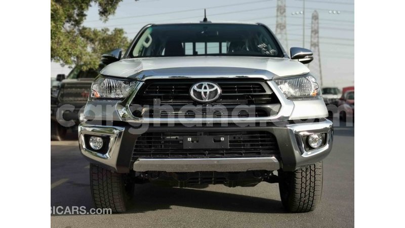 Big with watermark toyota hilux ashanti import dubai 23686