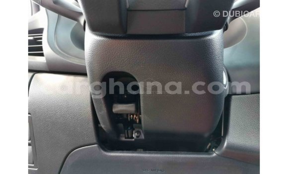 Ra Imported Toyota Hilux funfun Ọkọ̀ in Import - Dubai ni Ashanti Ra Imported Toyota Hilux funfun Ọkọ̀ in Import - Dubai ni Ashanti