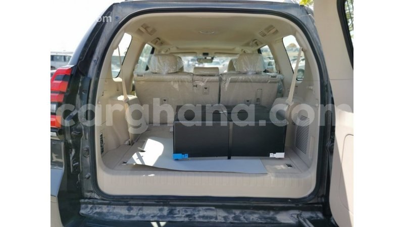 Big with watermark toyota prado ashanti import dubai 23698