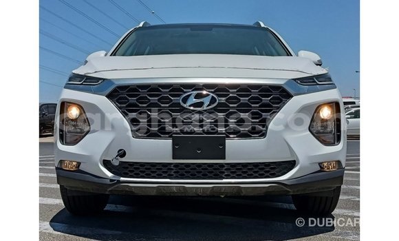 Ra Imported Hyundai Santa Fe funfun Ọkọ̀ in Import - Dubai ni Ashanti Ra Imported Hyundai Santa Fe funfun Ọkọ̀ in Import - Dubai ni Ashanti