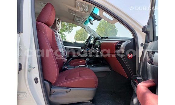 Buy Import Toyota Hilux White Car in Import - Dubai in Ashanti Buy Import Toyota Hilux White Car in Import - Dubai in Ashanti