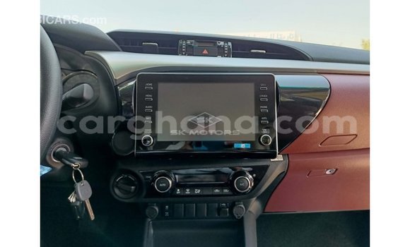 Buy Import Toyota Hilux White Car in Import - Dubai in Ashanti Buy Import Toyota Hilux White Car in Import - Dubai in Ashanti