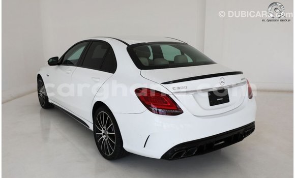 Ra Imported Mercedes-Benz A200 funfun Ọkọ̀ in Import - Dubai ni Ashanti Ra Imported Mercedes-Benz A200 funfun Ọkọ̀ in Import - Dubai ni Ashanti