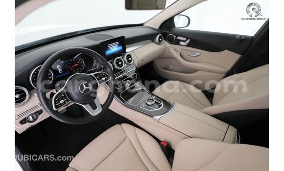 Ra Imported Mercedes-Benz A200 funfun Ọkọ̀ in Import - Dubai ni Ashanti Ra Imported Mercedes-Benz A200 funfun Ọkọ̀ in Import - Dubai ni Ashanti