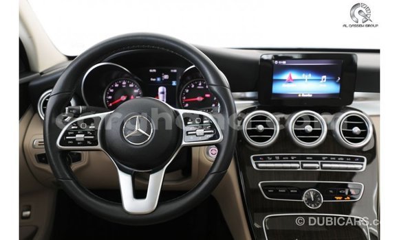 Ra Imported Mercedes-Benz A200 funfun Ọkọ̀ in Import - Dubai ni Ashanti Ra Imported Mercedes-Benz A200 funfun Ọkọ̀ in Import - Dubai ni Ashanti