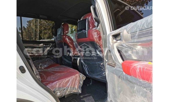 Ra Imported Lexus GX funfun Ọkọ̀ in Import - Dubai ni Ashanti Ra Imported Lexus GX funfun Ọkọ̀ in Import - Dubai ni Ashanti