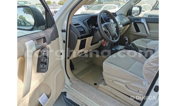 Sayi Imported Toyota Prado White Mota in Import - Dubai a Ashanti Sayi Imported Toyota Prado White Mota in Import - Dubai a Ashanti