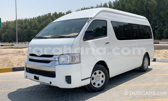 Sayi Imported Toyota Hiace White Mota in Import - Dubai a Ashanti Sayi Imported Toyota Hiace White Mota in Import - Dubai a Ashanti