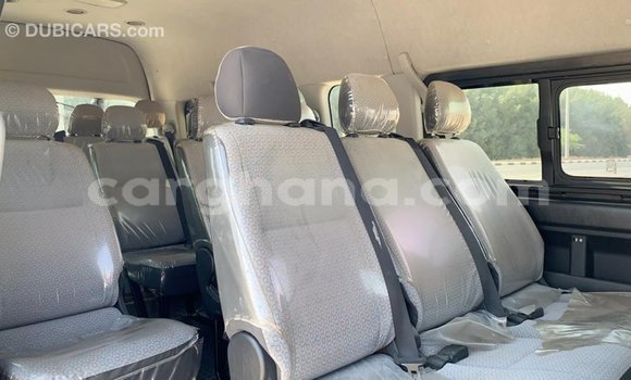 Sayi Imported Toyota Hiace White Mota in Import - Dubai a Ashanti Sayi Imported Toyota Hiace White Mota in Import - Dubai a Ashanti