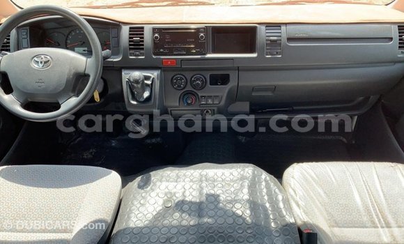 Sayi Imported Toyota Hiace White Mota in Import - Dubai a Ashanti Sayi Imported Toyota Hiace White Mota in Import - Dubai a Ashanti