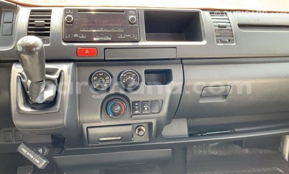 Sayi Imported Toyota Hiace White Mota in Import - Dubai a Ashanti Sayi Imported Toyota Hiace White Mota in Import - Dubai a Ashanti