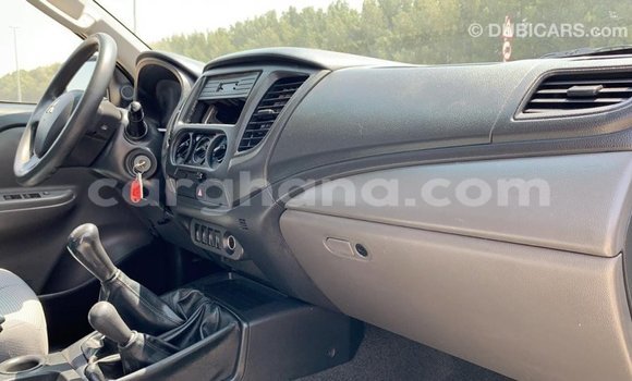 Sayi Imported Mitsubishi L200 White Mota in Import - Dubai a Ashanti Sayi Imported Mitsubishi L200 White Mota in Import - Dubai a Ashanti
