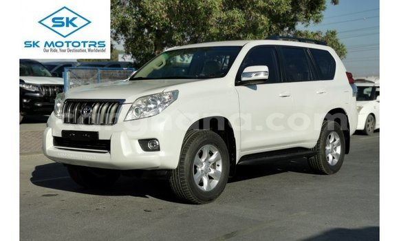 Sayi Imported Toyota Prado White Mota in Import - Dubai a Ashanti Sayi Imported Toyota Prado White Mota in Import - Dubai a Ashanti