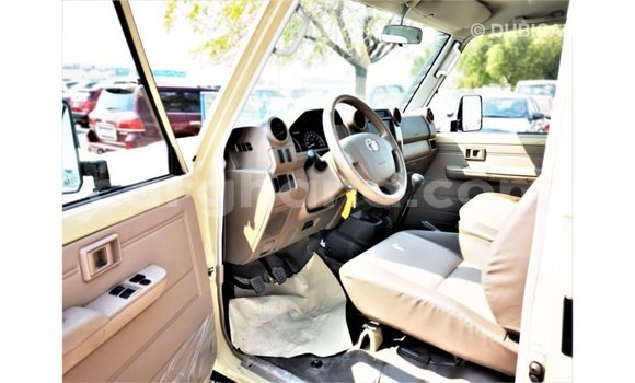 Sayi Imported Toyota Land Cruiser M Mota in Import - Dubai a Ashanti Sayi Imported Toyota Land Cruiser M Mota in Import - Dubai a Ashanti