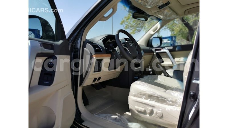 Big with watermark toyota prado ashanti import dubai 23799