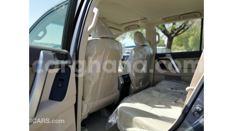 Big with watermark toyota prado ashanti import dubai 23799