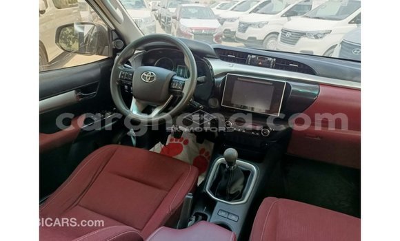 Ra Imported Toyota Hilux funfun Ọkọ̀ in Import - Dubai ni Ashanti Ra Imported Toyota Hilux funfun Ọkọ̀ in Import - Dubai ni Ashanti