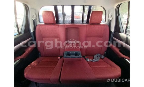 Ra Imported Toyota Hilux funfun Ọkọ̀ in Import - Dubai ni Ashanti Ra Imported Toyota Hilux funfun Ọkọ̀ in Import - Dubai ni Ashanti