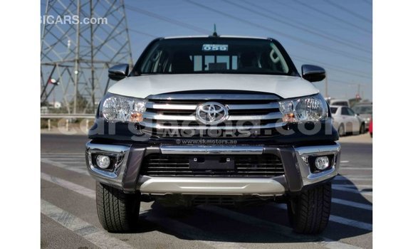 Sayi Imported Toyota Hilux Black Mota in Import - Dubai a Ashanti Sayi Imported Toyota Hilux Black Mota in Import - Dubai a Ashanti