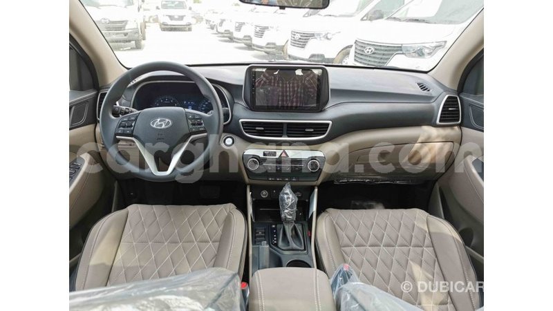 Big with watermark hyundai tucson ashanti import dubai 23906