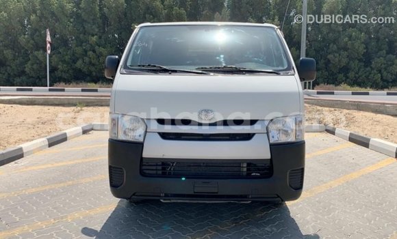 Sayi Imported Toyota Hiace White Mota in Import - Dubai a Ashanti Sayi Imported Toyota Hiace White Mota in Import - Dubai a Ashanti