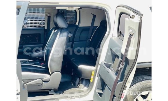 Ra Imported Toyota FJ Cruiser funfun Ọkọ̀ in Import - Dubai ni Ashanti Ra Imported Toyota FJ Cruiser funfun Ọkọ̀ in Import - Dubai ni Ashanti