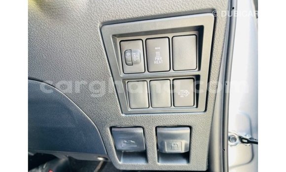 Sayi Imported Toyota Hilux Sauran Mota in Import - Dubai a Ashanti Sayi Imported Toyota Hilux Sauran Mota in Import - Dubai a Ashanti