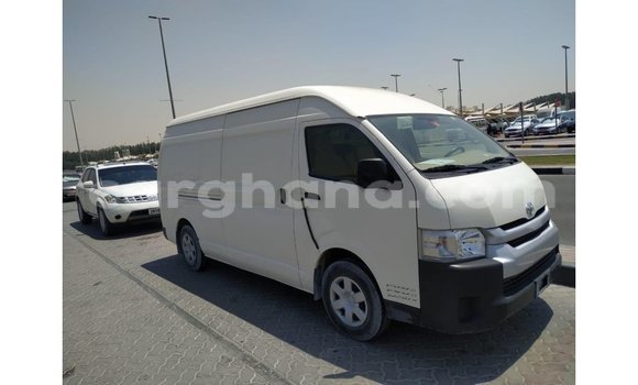 Ra Imported Toyota Hiace funfun Ọkọ̀ in Import - Dubai ni Ashanti Ra Imported Toyota Hiace funfun Ọkọ̀ in Import - Dubai ni Ashanti