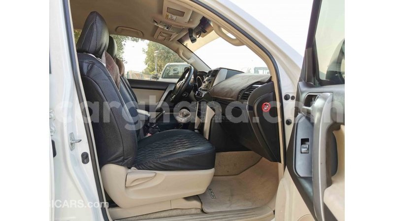 Big with watermark toyota prado ashanti import dubai 23917