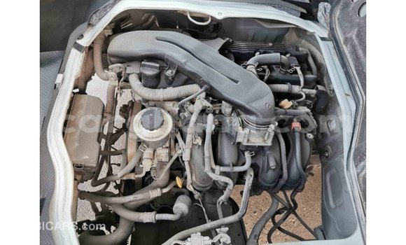Buy Import Toyota Hiace White Car in Import - Dubai in Ashanti Buy Import Toyota Hiace White Car in Import - Dubai in Ashanti