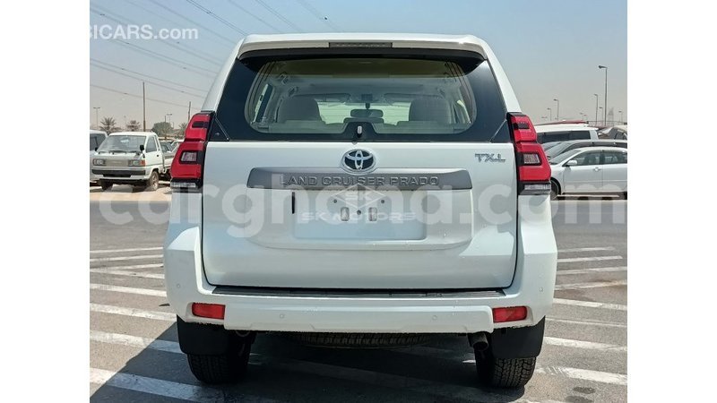 Big with watermark toyota prado ashanti import dubai 23974