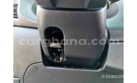 Buy Import Toyota Hilux White Car in Import - Dubai in Ashanti Buy Import Toyota Hilux White Car in Import - Dubai in Ashanti