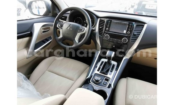 Ra Imported Mitsubishi Montero Brown Ọkọ̀ in Import - Dubai ni Ashanti Ra Imported Mitsubishi Montero Brown Ọkọ̀ in Import - Dubai ni Ashanti