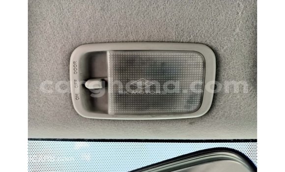 Ra Imported Toyota Hilux funfun Ọkọ̀ in Import - Dubai ni Ashanti Ra Imported Toyota Hilux funfun Ọkọ̀ in Import - Dubai ni Ashanti