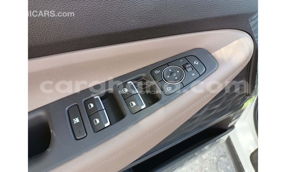 Sayi Imported Hyundai Santa Fe White Mota in Import - Dubai a Ashanti Sayi Imported Hyundai Santa Fe White Mota in Import - Dubai a Ashanti