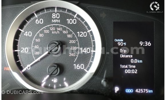 Sayi Imported Toyota Corolla White Mota in Import - Dubai a Ashanti Sayi Imported Toyota Corolla White Mota in Import - Dubai a Ashanti