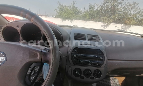 Ra Àlòkù Nissan Altima Brown Ọkọ̀ in Accra ni Greater Accra Ra Àlòkù Nissan Altima Brown Ọkọ̀ in Accra ni Greater Accra