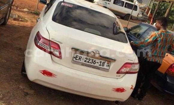 Buy Used Toyota Camry White Car in Accra in Greater Accra Buy Used Toyota Camry White Car in Accra in Greater Accra