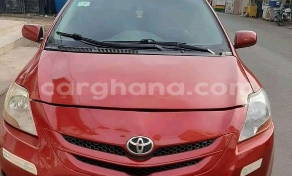 Ra Àlòkù Toyota Yaris Red Ọkọ̀ in Accra ni Greater Accra Ra Àlòkù Toyota Yaris Red Ọkọ̀ in Accra ni Greater Accra