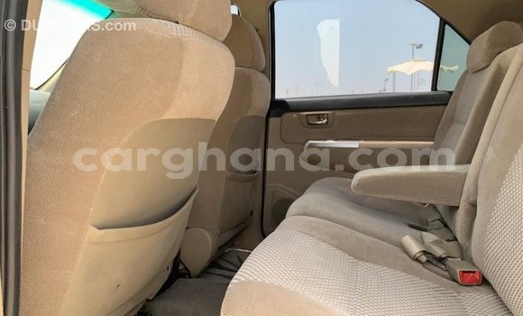 Buy Import Toyota Fortuner White Car in Import - Dubai in Ashanti Buy Import Toyota Fortuner White Car in Import - Dubai in Ashanti