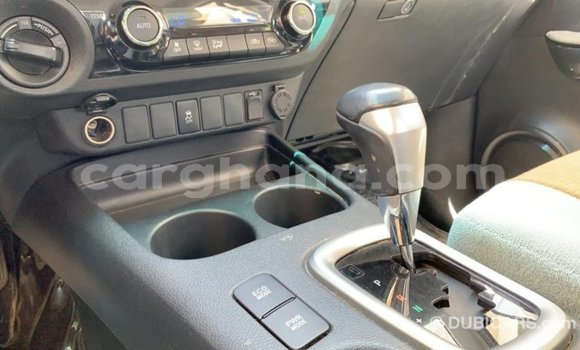 Ra Imported Toyota Hilux funfun Ọkọ̀ in Import - Dubai ni Ashanti Ra Imported Toyota Hilux funfun Ọkọ̀ in Import - Dubai ni Ashanti